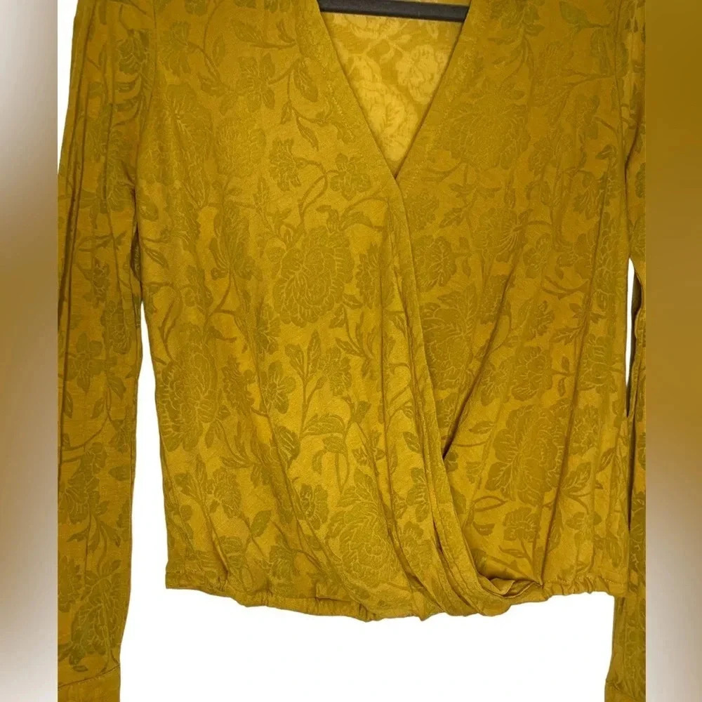 Maeve by Anthropologie Lydia Floral Wrap Top - Picture 5 of 9